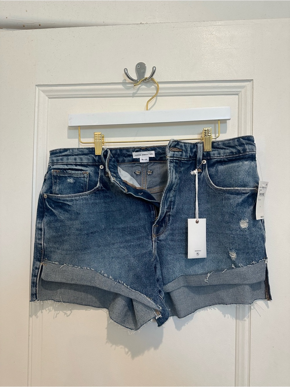 Good American Distressed Blue Denim Jean Shorts